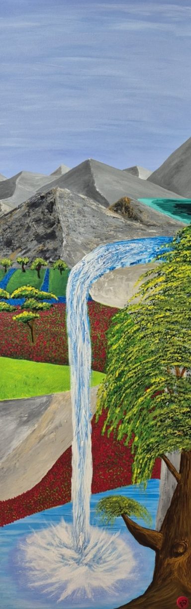 Berglandschaft mit einem Wasserfall, grünen Bäumen und fließendem Wasser.
